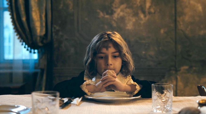 Дитинство лідера