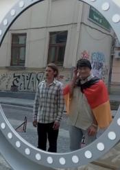 Чоловіки шукають пригод